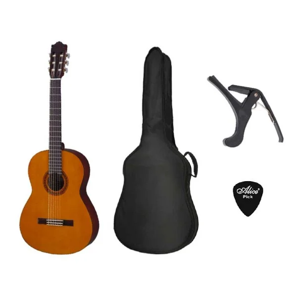 YAMAHA Full Size Nylon-String Classical Guitar Pack &ndash; CM40 Pack