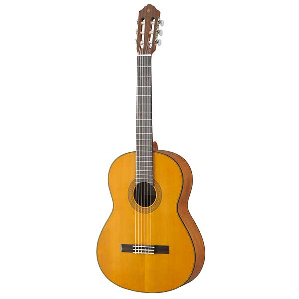 YAMAHA 3/4 Size Classical Guitar - CS40