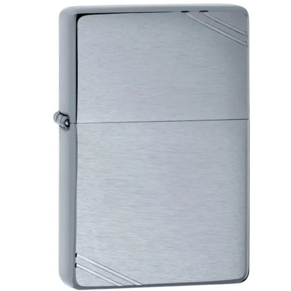 Zippo Brushed Chrome Vint Slashe Lighter - ZP230