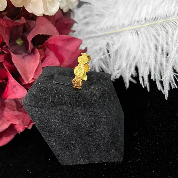 GB 21K Yellow Gold Ring, 2.84g